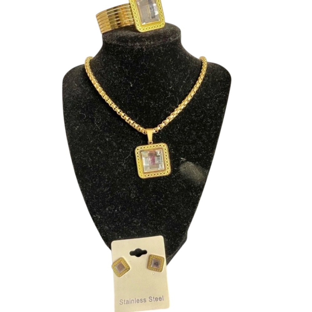 FASHION JEWELRY NECKLACE BRACELET EARRINGS SET WOMEN GOLD COLOR STAINLESS STEEL - Picture 3 of 8
